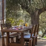 Agapi - Spacious Boutique With Private Pool Close To The Sea Villa