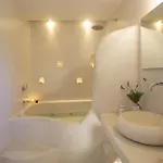 Villa Agapi - Spacious Boutique With Private Pool Close To The Sea