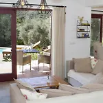 Agapi - Spacious Boutique With Private Pool Close To The Sea * Syvota