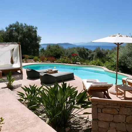 Villa Agapi - Spacious Boutique With Private Pool Close To The Sea Sivota