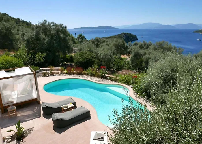 Villa Agapi - Spacious Boutique With Private Pool Close To The Sea