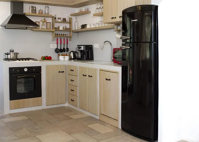 Agapi - Spacious Boutique With Private Pool Close To The Sea * Syvota